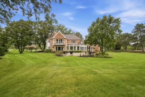 Tiny photo for 4 S Wynstone Drive, North Barrington, IL 60010 (MLS # 12753618)