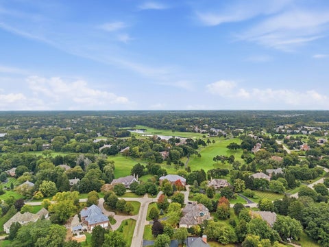 Tiny photo for 4 S Wynstone Drive, North Barrington, IL 60010 (MLS # 12753618)