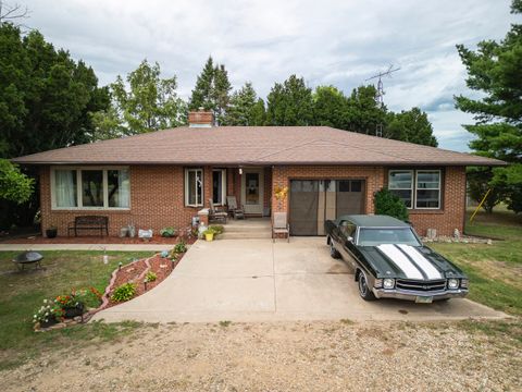 Tiny photo for 2102 County Road 2900 N, Rantoul, IL 61866 (MLS # 12462199)