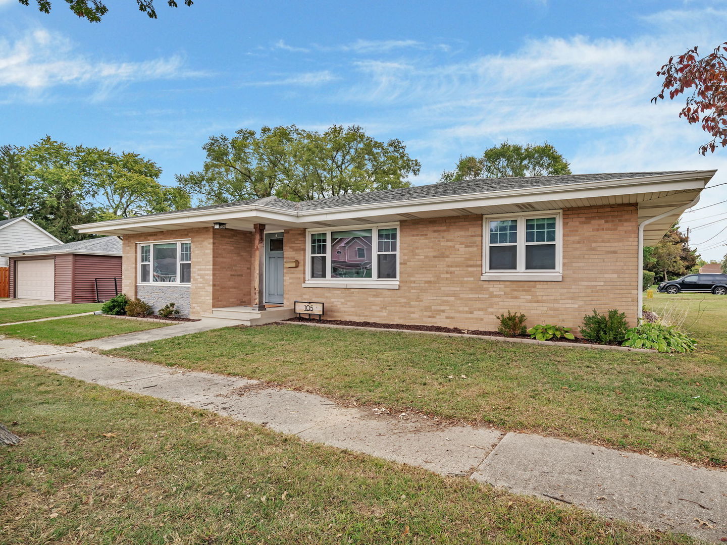 105 N Kankakee Street