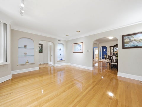 Tiny photo for 5919 N Bernard Street, Chicago, IL 60659 (MLS # 12730227)