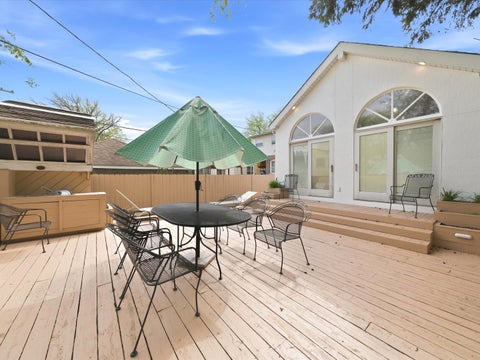 Tiny photo for 5919 N Bernard Street, Chicago, IL 60659 (MLS # 12730227)