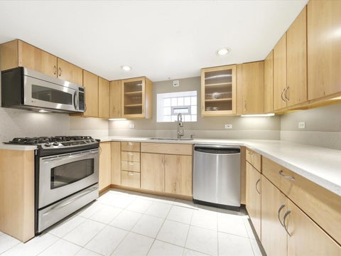 Tiny photo for 5919 N Bernard Street, Chicago, IL 60659 (MLS # 12730227)