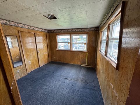 Tiny photo for 6541 N Hoyne Avenue #1S, Chicago, IL 60645 (MLS # 12641032)