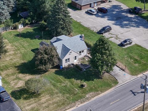 Tiny photo for 709 W Diggins Street, Harvard, IL 60033 (MLS # 12448661)