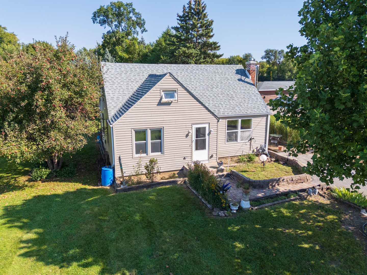 709 W Diggins Street