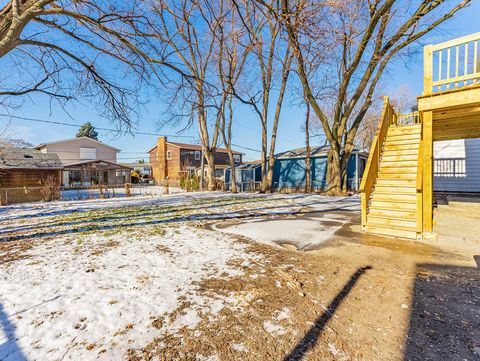 Tiny photo for 1116 S Busse Road, Mount Prospect, IL 60056 (MLS # 12553176)