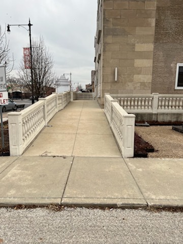 4461 N Pulaski Road