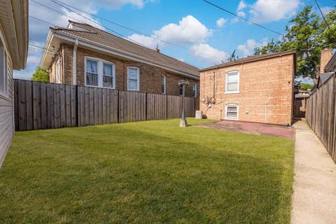 Tiny photo for 5921 S Sawyer Avenue, Chicago, IL 60629 (MLS # 12661515)