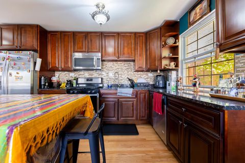 Tiny photo for 5921 S Sawyer Avenue, Chicago, IL 60629 (MLS # 12661515)