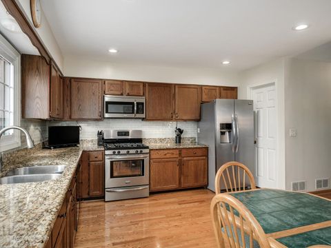 Tiny photo for 1327 Shagbark Lane, Wheaton, IL 60187 (MLS # 12628925)