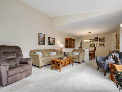 Tiny photo for 1327 Shagbark Lane, Wheaton, IL 60187 (MLS # 12628925)