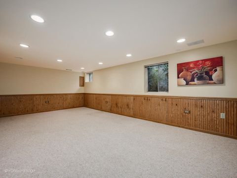 Tiny photo for 1327 Shagbark Lane, Wheaton, IL 60187 (MLS # 12628925)