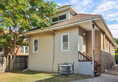 Tiny photo for 8032 S Carpenter Street, Chicago, IL 60620 (MLS # 12458451)