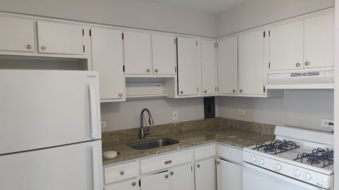 Tiny photo for 29 N Hillside Avenue #7, Hillside, IL 60162 (MLS # 12684938)