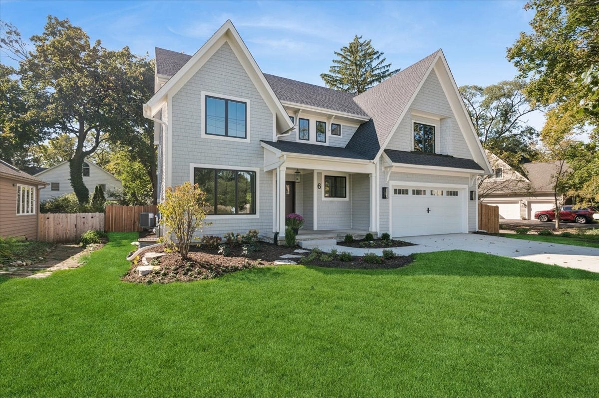 6 W Bauer Road