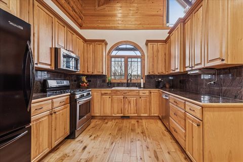 Tiny photo for 187 Rabbit Run, Ingleside, IL 60041 (MLS # 12516507)