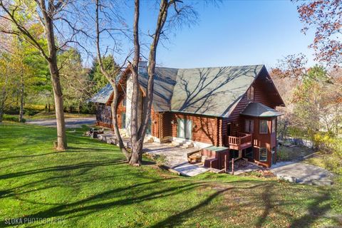 Tiny photo for 187 Rabbit Run, Ingleside, IL 60041 (MLS # 12516507)