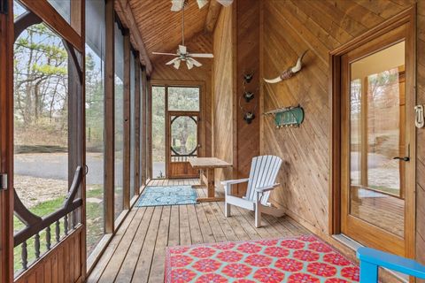 Tiny photo for 187 Rabbit Run, Ingleside, IL 60041 (MLS # 12516507)