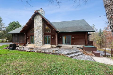 Tiny photo for 187 Rabbit Run, Ingleside, IL 60041 (MLS # 12516507)