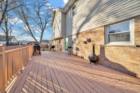 Tiny photo for 7435 W 74th Street, Bridgeview, IL 60455 (MLS # 12565460)