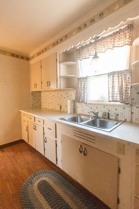 Tiny photo for 1500 1st Avenue, Rock Falls, IL 61071 (MLS # 12546379)