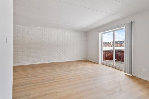 Tiny photo for 17000 Novak Drive #T-105, Hazel Crest, IL 60429 (MLS # 12528184)