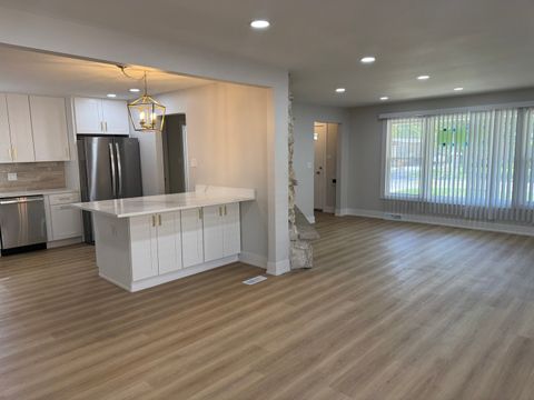 Tiny photo for 15037 Irving Avenue, Dolton, IL 60419 (MLS # 12500165)