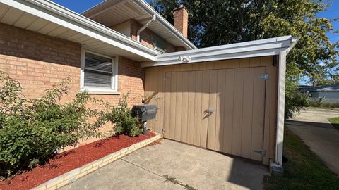 Tiny photo for 15037 Irving Avenue, Dolton, IL 60419 (MLS # 12500165)