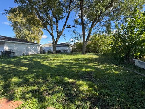 Tiny photo for 15037 Irving Avenue, Dolton, IL 60419 (MLS # 12500165)