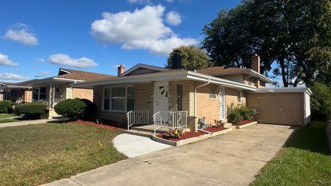 Tiny photo for 15037 Irving Avenue, Dolton, IL 60419 (MLS # 12500165)