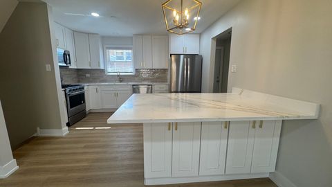 Tiny photo for 15037 Irving Avenue, Dolton, IL 60419 (MLS # 12500165)