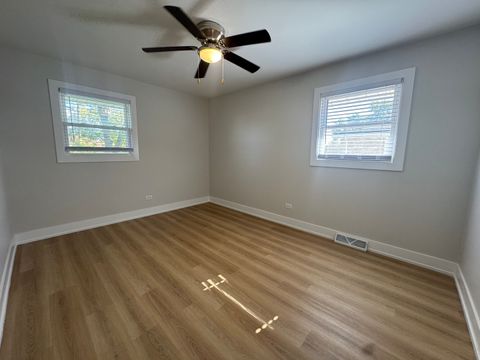 Tiny photo for 15037 Irving Avenue, Dolton, IL 60419 (MLS # 12500165)