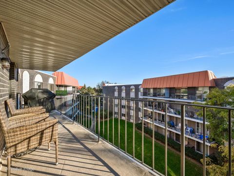 Tiny photo for 4901 Golf Road #407, Skokie, IL 60077 (MLS # 12529924)