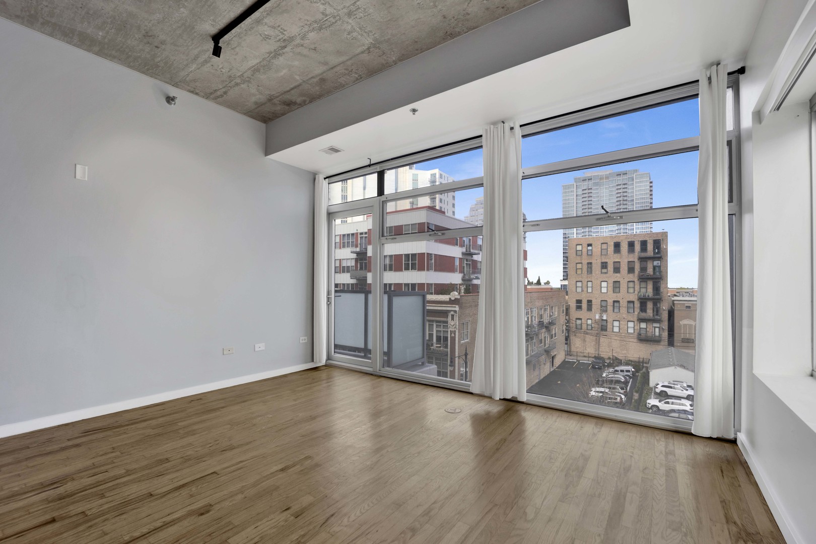 1620 S MICHIGAN Avenue 514