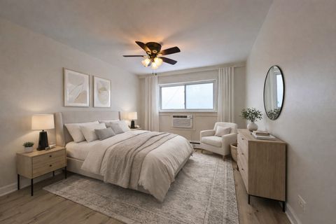 Tiny photo for 7540 N RIDGE Boulevard #6C, Chicago, IL 60645 (MLS # 12562449)