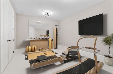 Tiny photo for 1828 W Larchmont Avenue, Chicago, IL 60613 (MLS # 12474386)