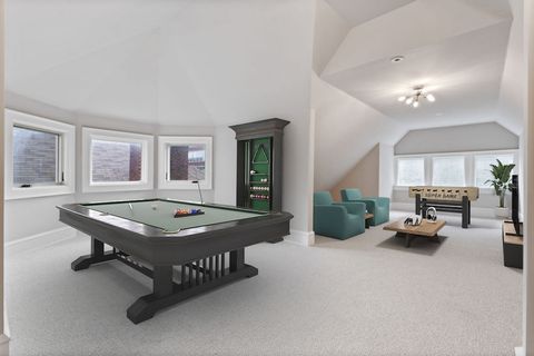 Tiny photo for 1828 W Larchmont Avenue, Chicago, IL 60613 (MLS # 12474386)