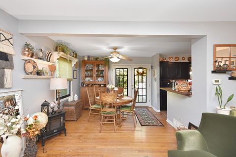 Tiny photo for 916 Lacey Avenue, Lisle, IL 60532 (MLS # 12512802)