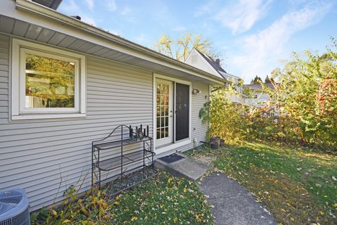 Tiny photo for 916 Lacey Avenue, Lisle, IL 60532 (MLS # 12512802)