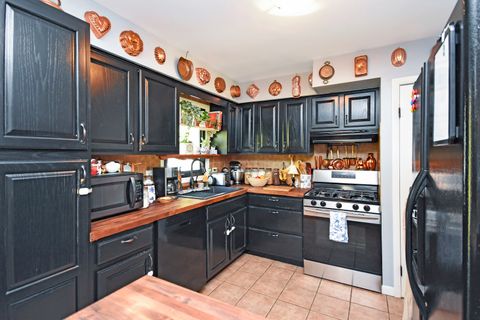 Tiny photo for 916 Lacey Avenue, Lisle, IL 60532 (MLS # 12512802)