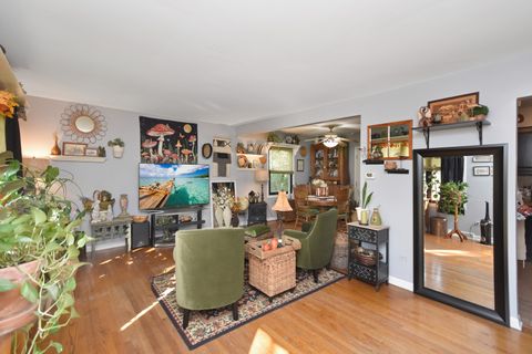 Tiny photo for 916 Lacey Avenue, Lisle, IL 60532 (MLS # 12512802)