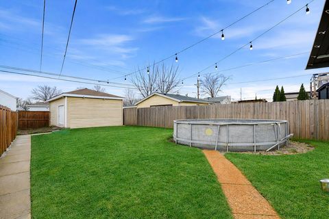 Tiny photo for 3412 N Orange Avenue, Chicago, IL 60634 (MLS # 12601988)