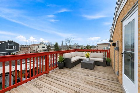 Tiny photo for 3412 N Orange Avenue, Chicago, IL 60634 (MLS # 12601988)