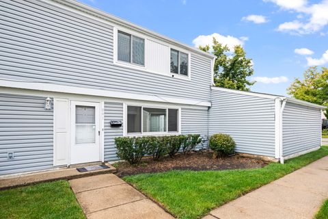 Photo of 841 Oxford Place, Wheeling, IL 60090 (MLS # 12463988)