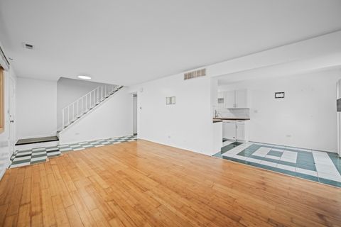 Tiny photo for 841 Oxford Place, Wheeling, IL 60090 (MLS # 12463988)