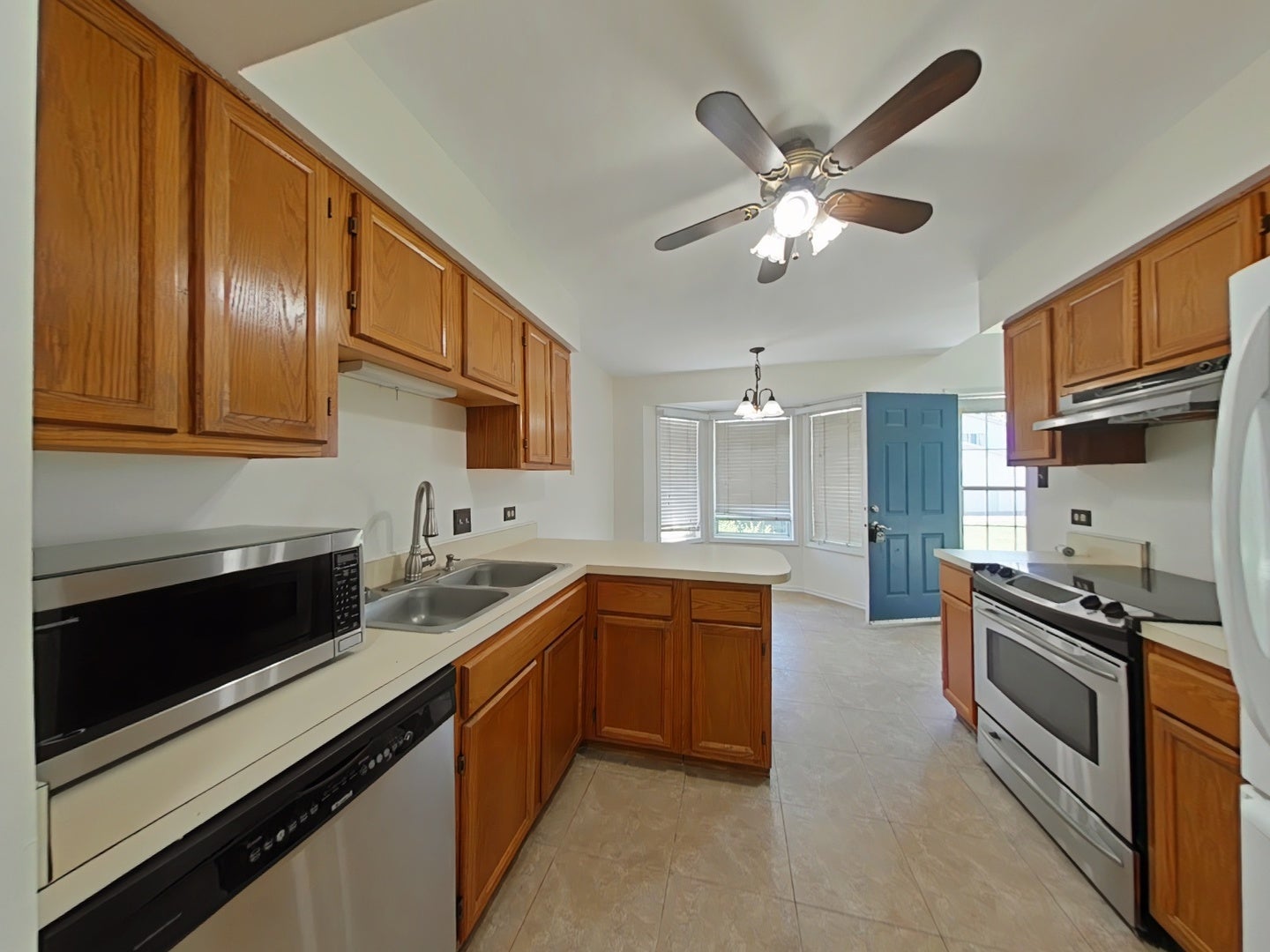 3524 Willowview Court