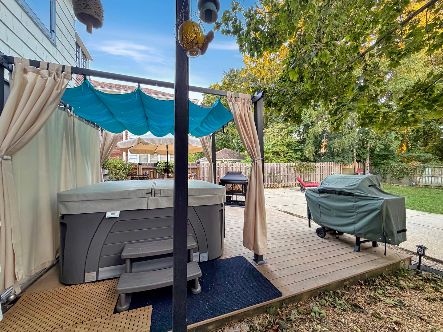 1569 W Stephenson Street