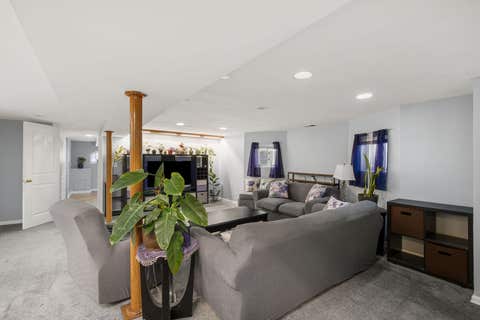 Tiny photo for 6141 N Maplewood Avenue, Chicago, IL 60659 (MLS # 12733631)
