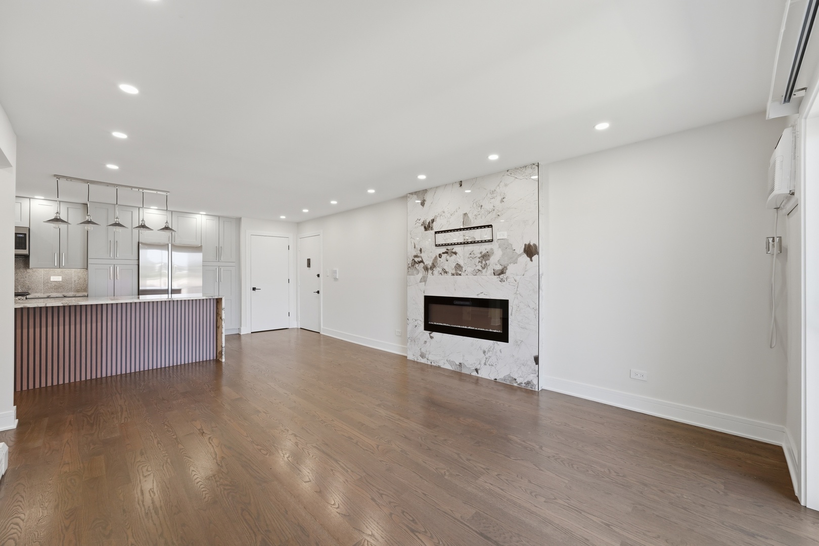 870 Winesap Court 301